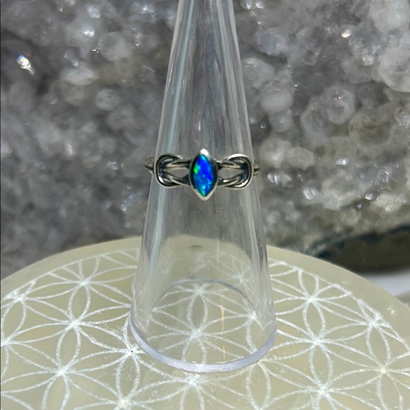 Sterling Silver Blue Opal Ring - Picture 1 of 5
